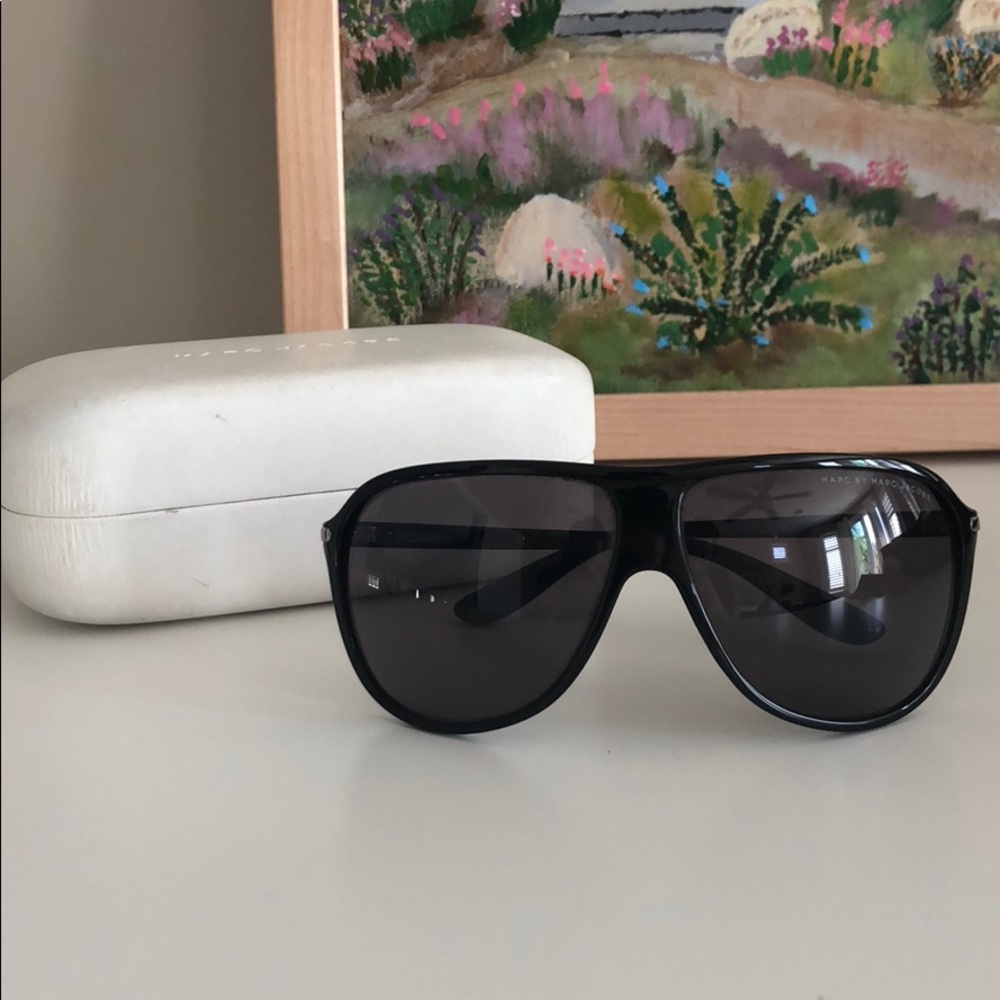 Marc by Marc Jacobs Oversized sunglasses